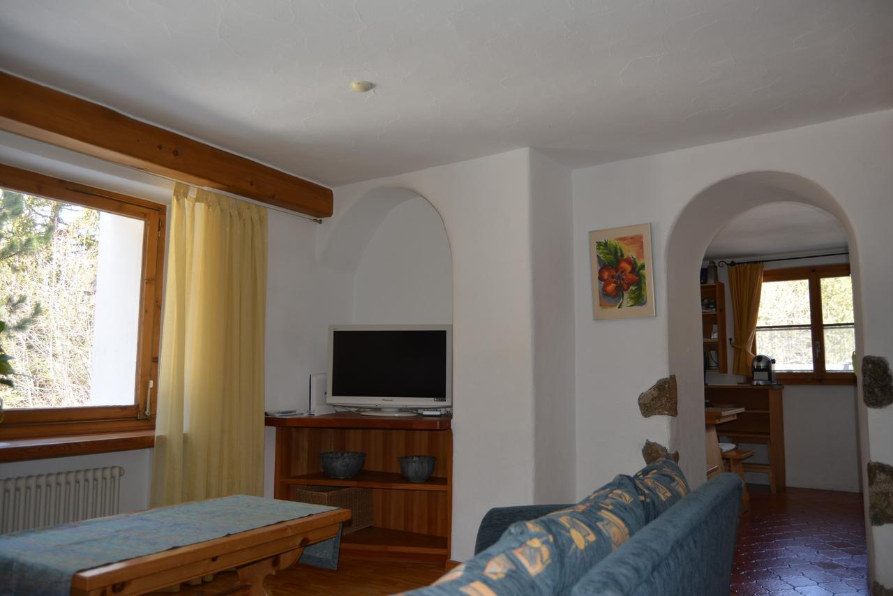 Apartment Bos-Cha La Punt-Chamues-ch Kültér fotó