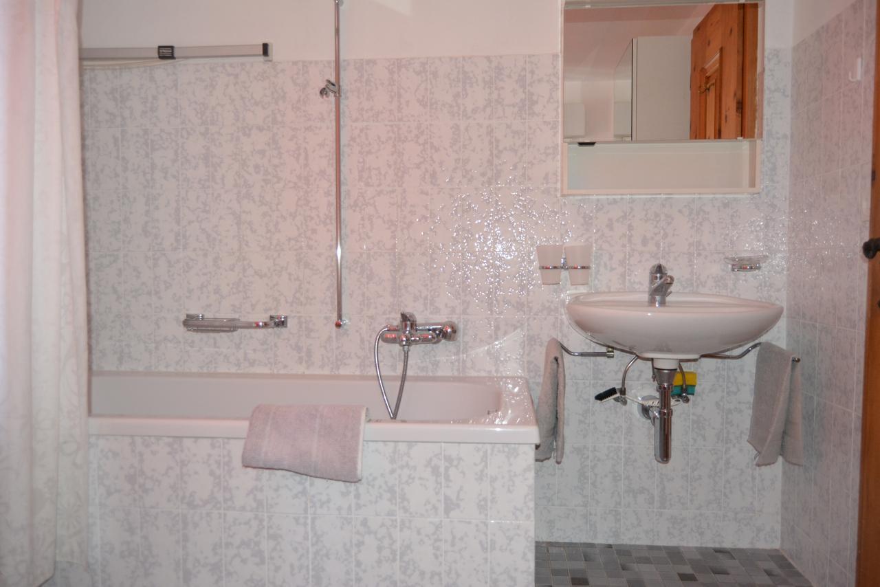 Apartment Bos-Cha La Punt-Chamues-ch Kültér fotó